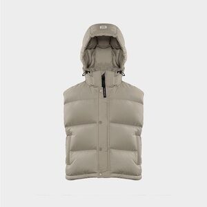 Aritzia NEW The Super Puff Shorty Vest